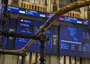 Bolsas europeas con pérdidas; Asia gana