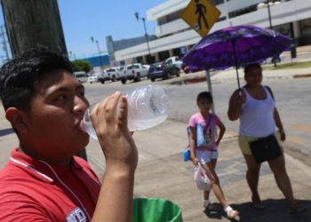 Prevén ambiente caluroso en la mayor parte del país