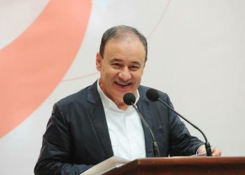 Gobernador de Sonora convalece de intervención quirúrgica