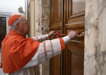 El luto vaticano acabará el 4 de mayo para seguir con el cónclave