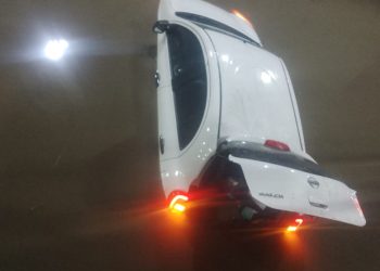 Fuerte lluvia y granizo afecta calles y vialidades en el Valle de México
