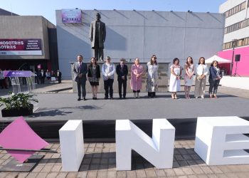 INE toca la puerta a 13,5 millones de personas para ser funcionarios de casilla