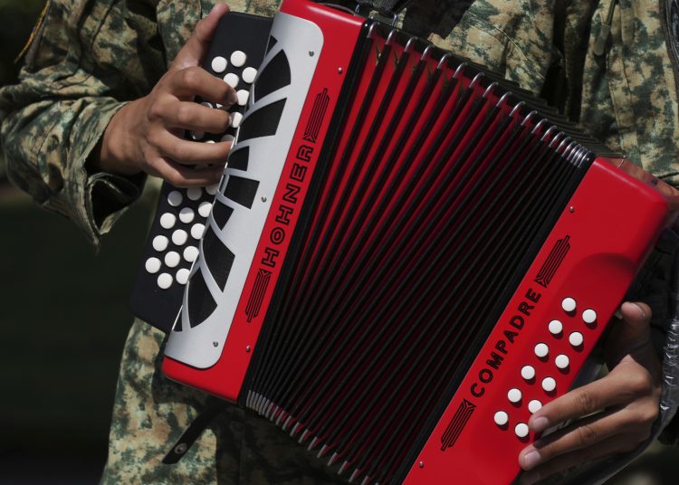 MÉXICO-CORRIDOS MILITARES