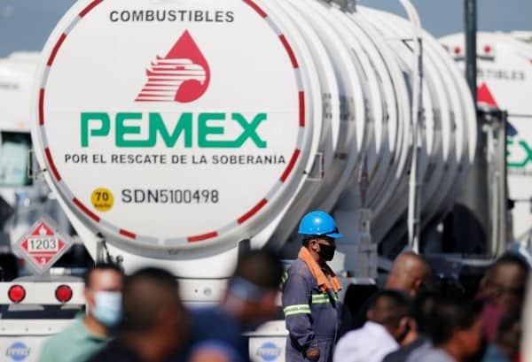 Fitch ratifica calificación BBB- para México