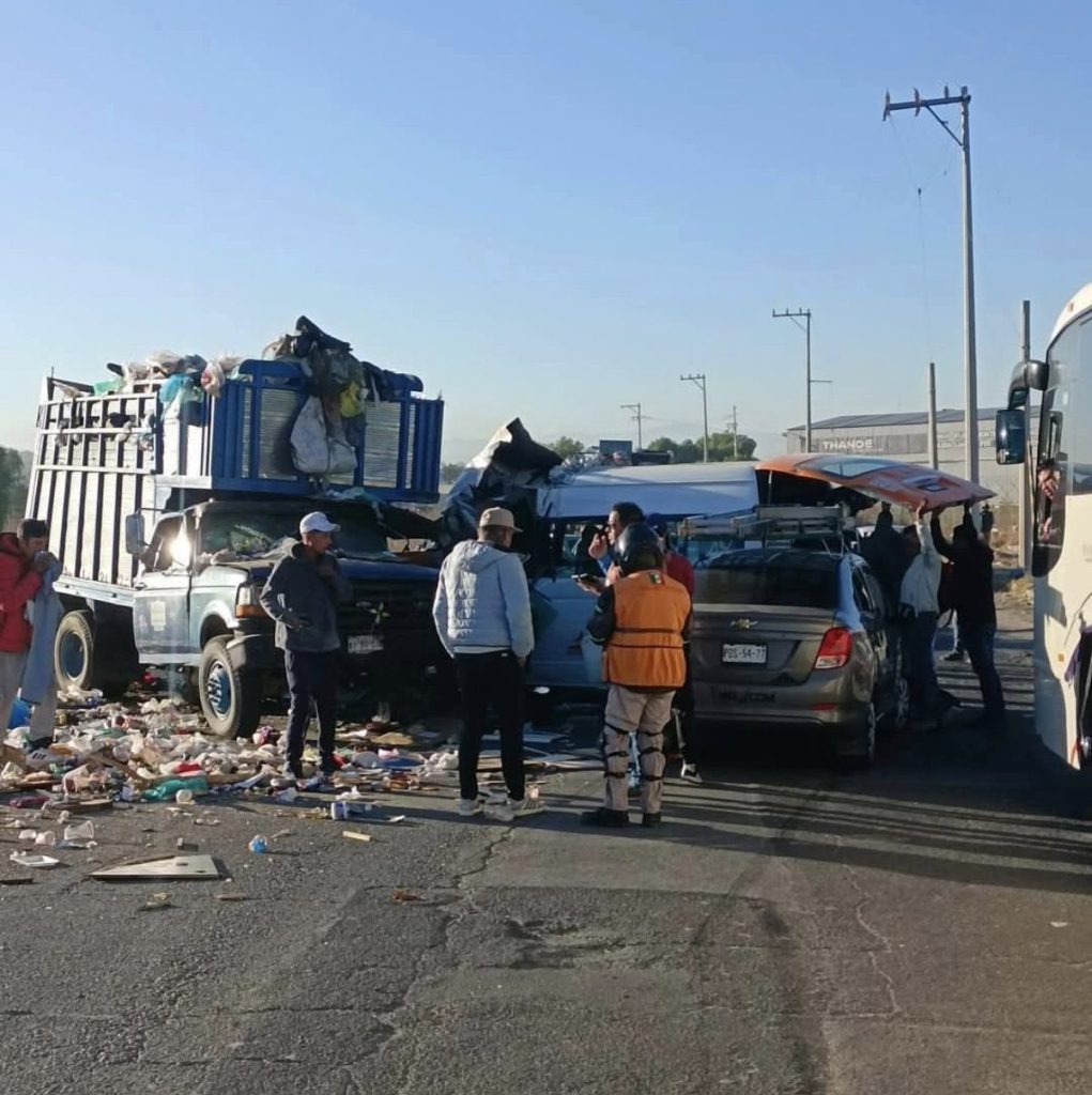 Tecámac: Accidente deja cinco muertos y 15 lesionados