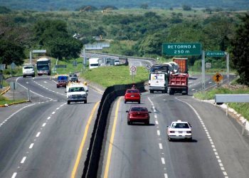 “Fueron desplegadas brigadas de seguridad en carreteras para el periodo vacacional”: Calderón