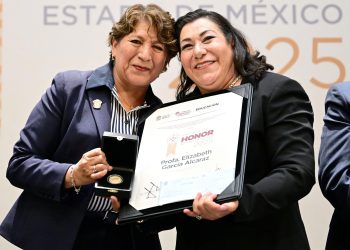 Delfina Gómez anuncia basificación de 2 mil docentes del Edomex