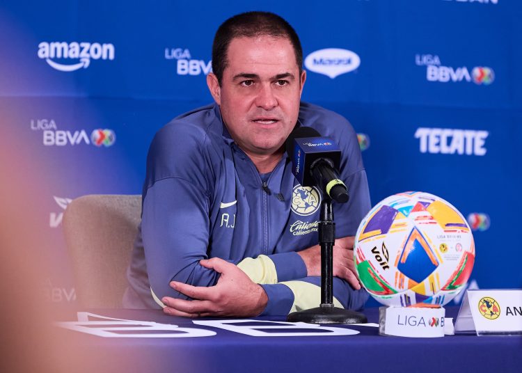 Andre Soares Jardine head coach during the America team media day prior the great final against Toluca team of the Liga BBVA MX, Torneo Clausura 2025 at Hotel Royal Pedregal on May 21, 2025 in Mexico City, Mexico.