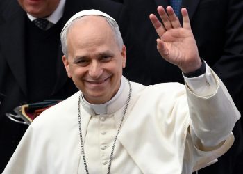 México acude al Vaticano para formalizar invitación al papa León XIV