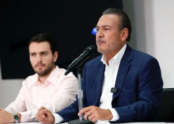 México ha perdido el control frente a la crisis provocada por el gusano barrenador, advierte Beltrones