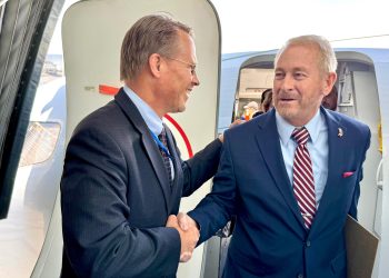Ronald Johnson, nuevo embajador de los Estados Unidos llegó a la capital mexicana