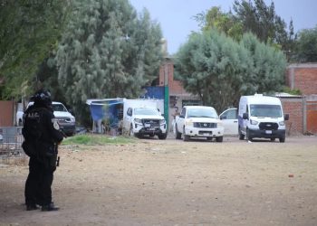 Localizan vivienda con al menos 10 cuerpos enterrados, en Irapuato