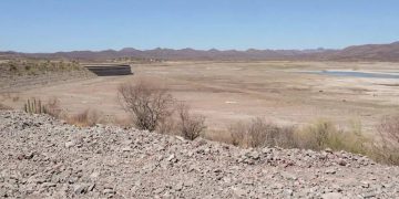 Están secas ocho presas de Sonora