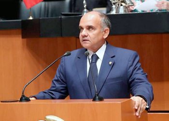 Añorve propone mesa de diálogo con la CNTE desde el Senado