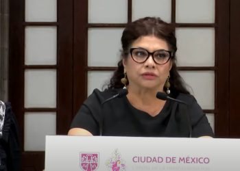 Fiscalía capitalina asegura moto y auto. Brugada señala que seguirá el combate contra la inseguridad