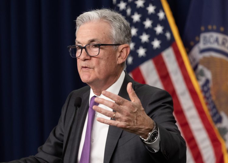 Fotografía de archivo en donde se ve al presidente de la Reserva Federal de Estados Unidos, Jerome Powell. EFE/MICHAEL REYNOLDS