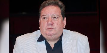 Jorge Muñiz en terapia intermedia por Covid