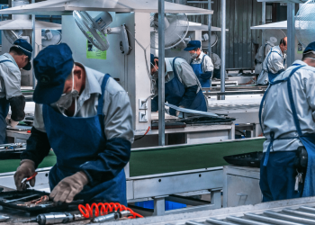 Canaco: Reducción de jornada laboral conforme a crecimiento