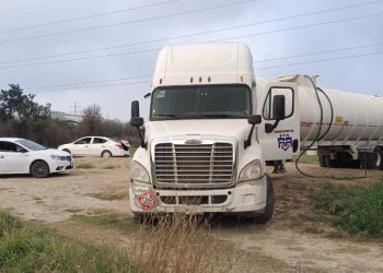 Detienen a cuatro por extracción de combustible en Nuevo León