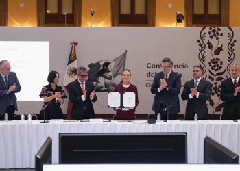 Sheinbaum y empresarios renuevan el Pacic para evitar aumento en precios de canasta básica