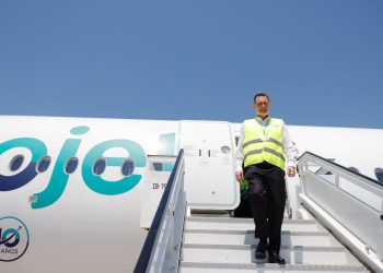 Querétaro estrena vuelo directo a Europa