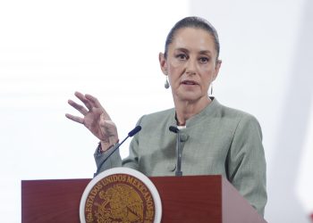 Sheinbaum cuestiona acuerdo del FBI con familiares de “El Chapo”