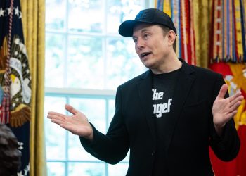 Musk da un paso para hacer las paces con Trump