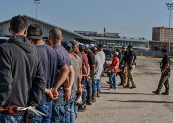 México documenta 1.154 connacionales detenidos por ICE en EU