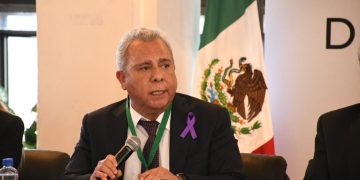 Acuerdan aumento del 9% entre salario y prestaciones para la burocracia nacional retroactivo al 1 de enero: FSTSE