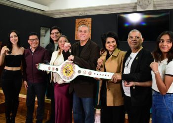 CDMX: Congresistas locales firman cinturón blanco por la paz