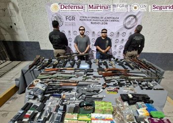 Autoridades detienen a tres personas con “arsenal” en Monterrey