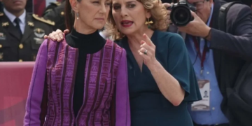 “Es una mujer muy culta”, dice Sheinbaum sobre Gutiérrez Müller tras polémica por posteo