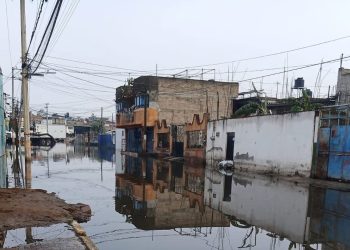 A 200 metros de zona inundada de Chalco instalaron las casillas, hay poca afluencia