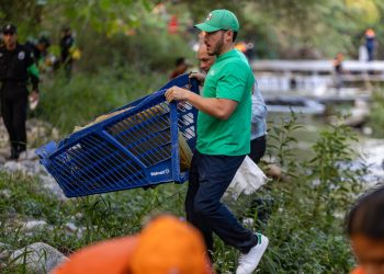 Promete Samuel García cárcel a contaminadores en Nuevo León