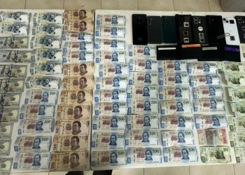 Decomisa FGR en NL más de un millón de pesos en siete cateos