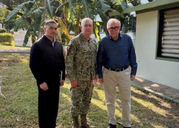 Omar García Harfuch llega a Sinaloa con 1,600 elementos ante ola de violencia