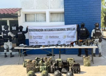 En Sinaloa detienen a civiles armados, decomisan explosivos y liberan a tres secuestrados