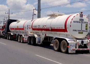 Coahuila: Aseguran 2 millones de litros de combustible