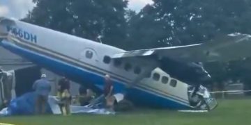 Una aeronave con hasta 20 personas a bordo se estrella en Tennessee