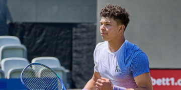 Shelton se cita con Zverev por un puesto en la final de Stuttgart