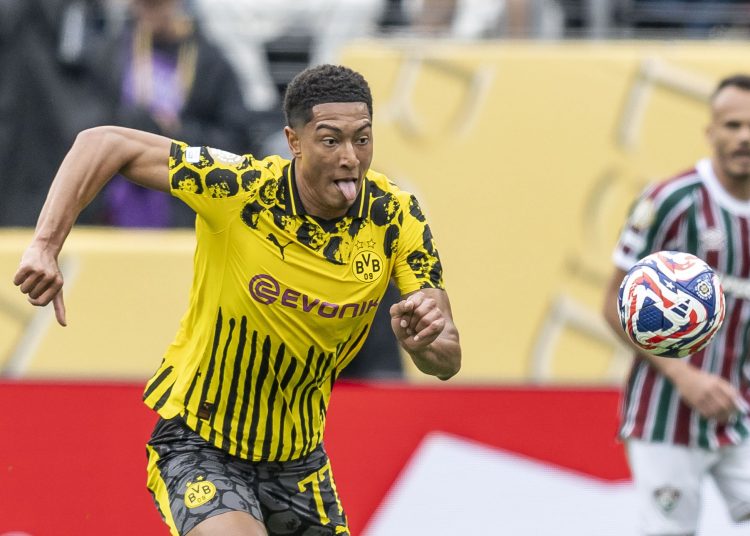 EAST RUTHERFORD (United States), 17/06/2025.- Borussia Dortmund's Jobe Bellingham in action during the FIFA Club World Cup 2025 soccer match between Fluminense and Borussia Dortmund in East Rutherford, New Jersey, USA, 17 June 2025. (Mundial de Fútbol) EFE/EPA/JUSTIN LANE