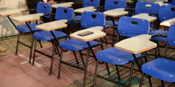 Suspenden clases 42 municipios veracruzanos por efectos de Erick