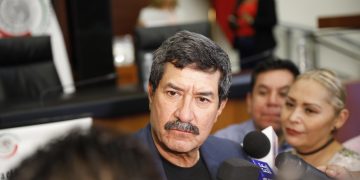 Denuncia Javier Corral red de corrupción y protección de la gobernadora de Chihuahua en el rancho “El Saucito”