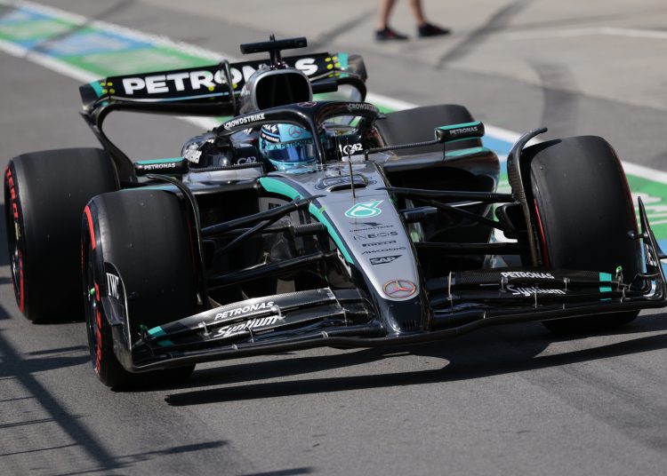 MONTREAL (Canada), 14/06/2025.- Mercedes driver George Russell of Britain during qualifying for the Formula 1 Grand Prix of Canada at the Circuit Gilles-Villeneuve in Montreal, Canada, 14 June 2025. The 2025 Canadian Grand Prix will take place on 15 June 2025. (Fórmula Uno, Reino Unido) EFE/EPA/SHAWN THEW / POOL