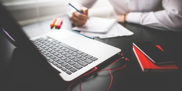 Emprendedores prefieren las redes sociales como canal de venta