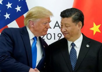 Xi Jinping y Donald Trump mantienen una conversación telefónica