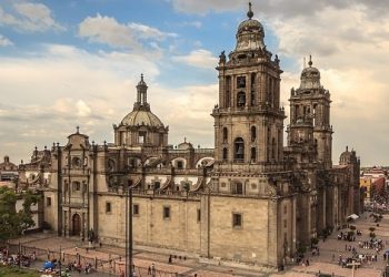 Iglesia Católica pide perdón por errores del pasado y busca acercarse a los jóvenes  