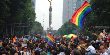 🌈 | 57% de las personas en México aprueba que las personas LGBT+ vivan abiertamente su orientación sexual 