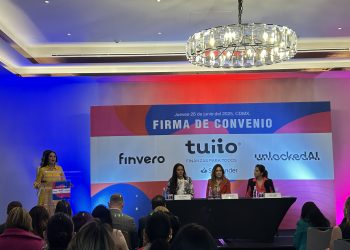 Firman convenio para impulsar a las PYMES encabezadas por mujeres