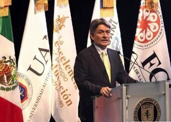 Juan Paura renuncia a Secretaría General de Universidad Autónoma de Nuevo León